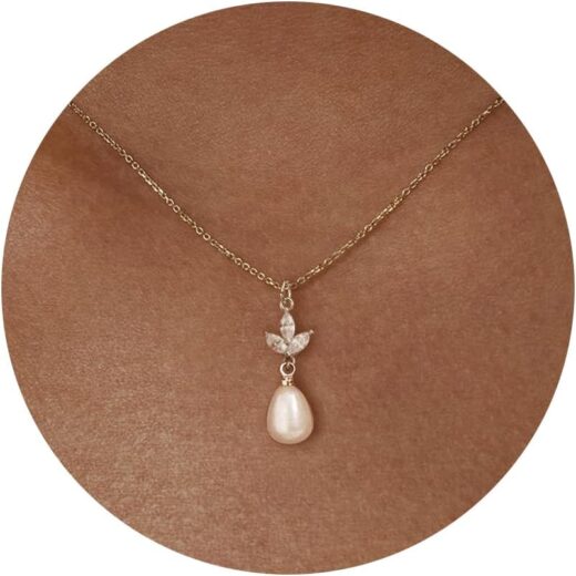 Pearl Necklaces for Women, 14k Gold Plated Dainty Pearl Necklace Simple Jewelry for Daily Wear
